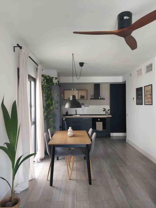 Cozy Apartment Malaga Zewnętrze zdjęcie